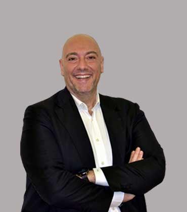 Dr. Roberto Castaldo, 4 M.A.N. | Business Management Review | Top Business Performance Management Solution In Europe