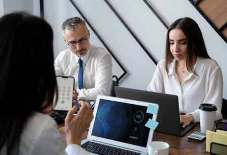 The Strategic Impact of Fractional CIOs on Evolving Enterprises