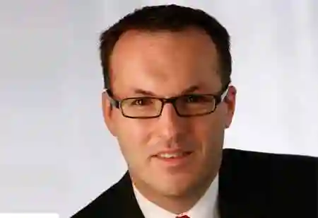  Robert Hillinger, Industry Lead Semiconductor, Kistler Group | Business Management Review 